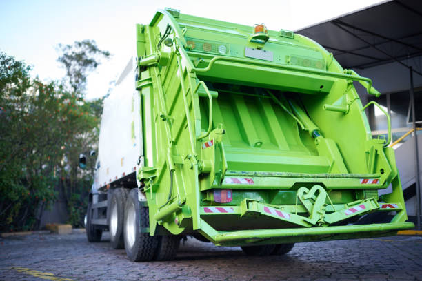 Best Yard Cleanup Services  in Loudonville, OH